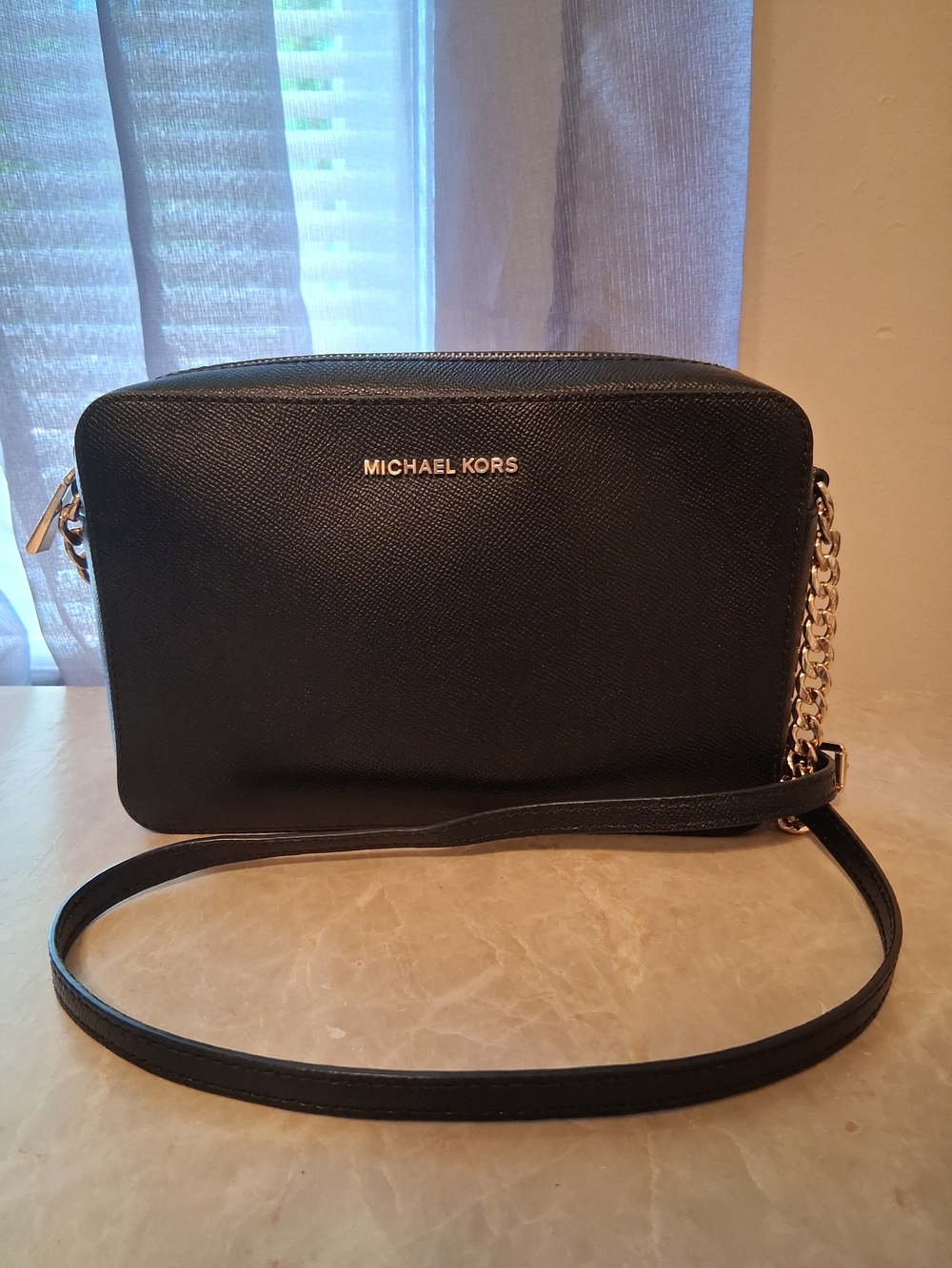 Michael Kors Black Jet Set Santiago Crossbody